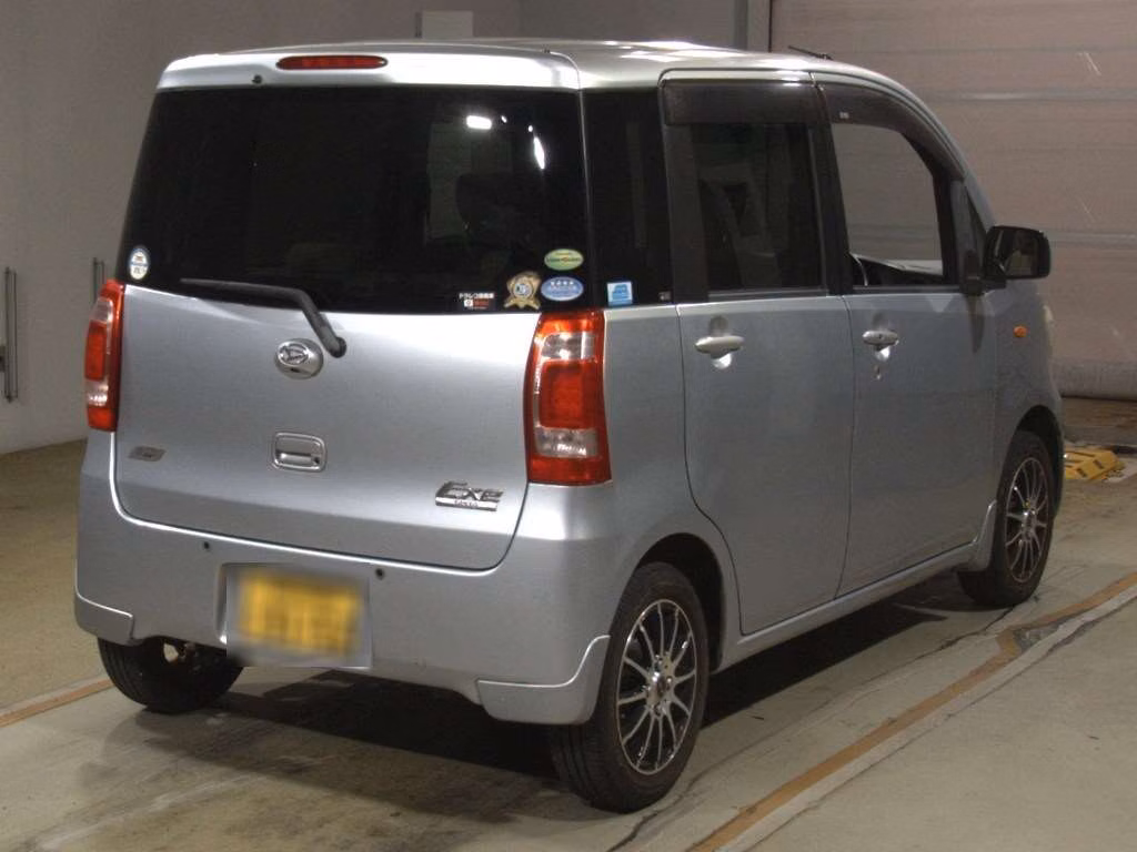 DAIHATSU TANTO EXE