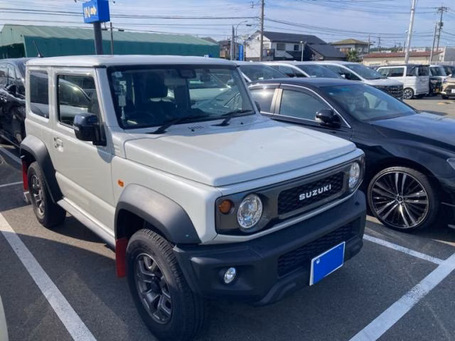 Suzuki Jimny Sierra