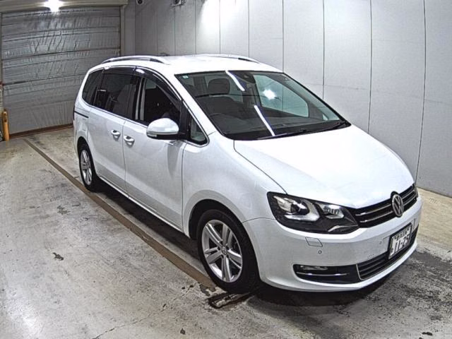 VOLKSWAGEN SHARAN