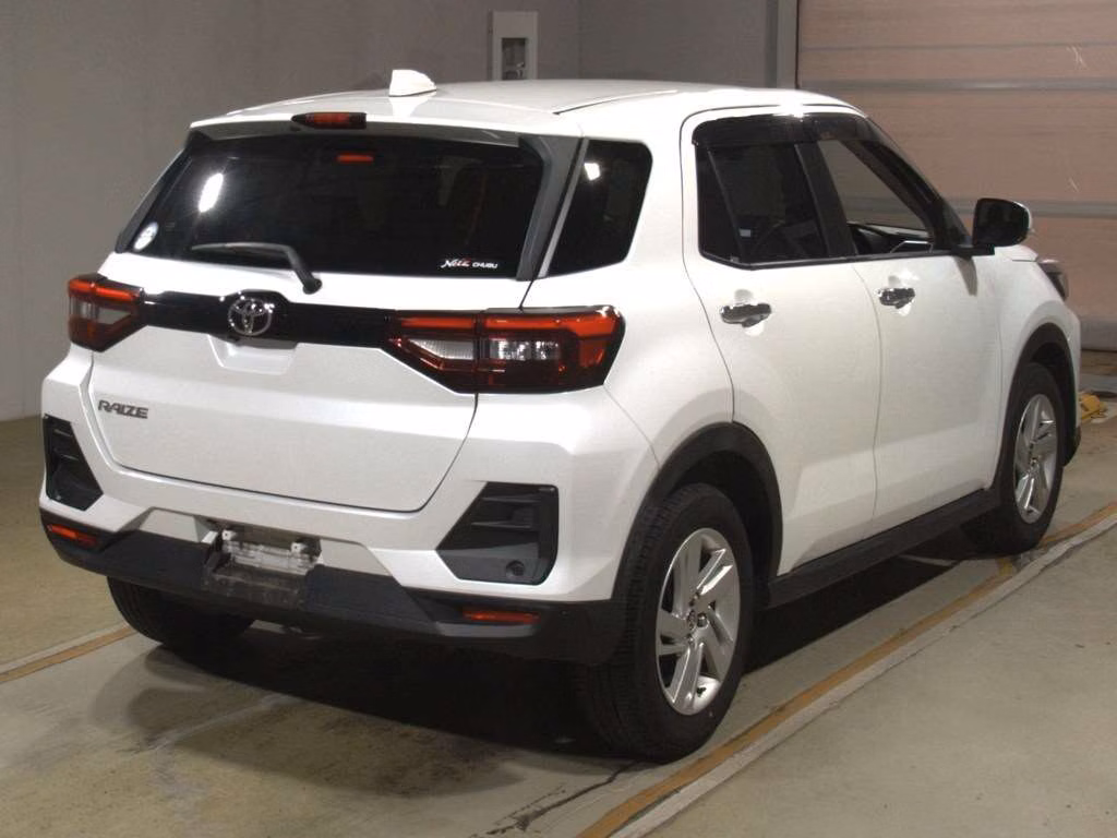 TOYOTA RAIZE