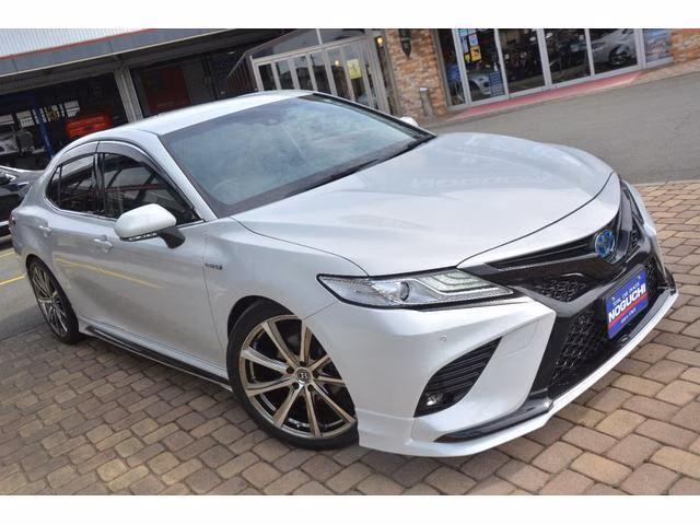 TOYOTA CAMRY