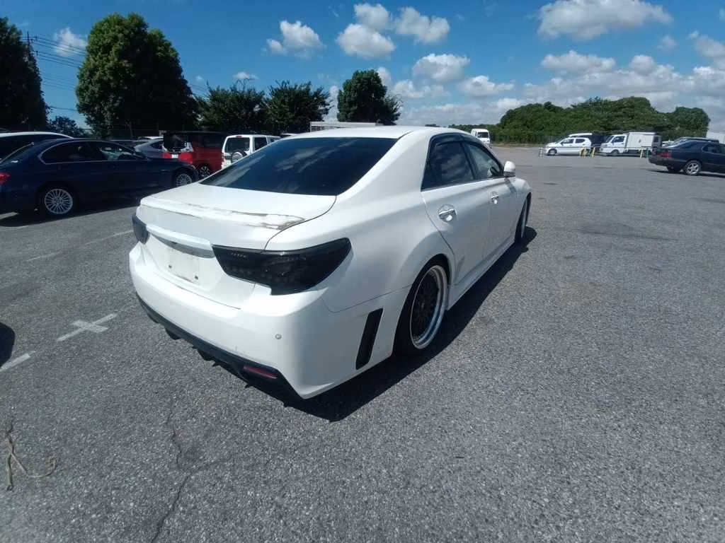 TOYOTA MARK X