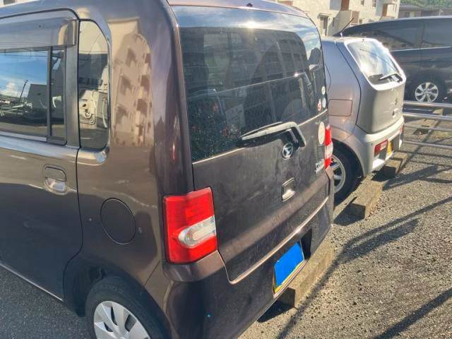 DAIHATSU MOVE CONTE