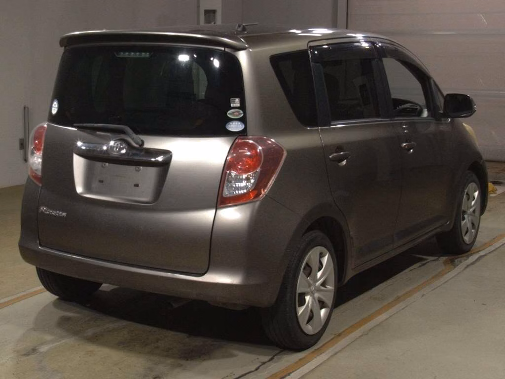 TOYOTA RACTIS