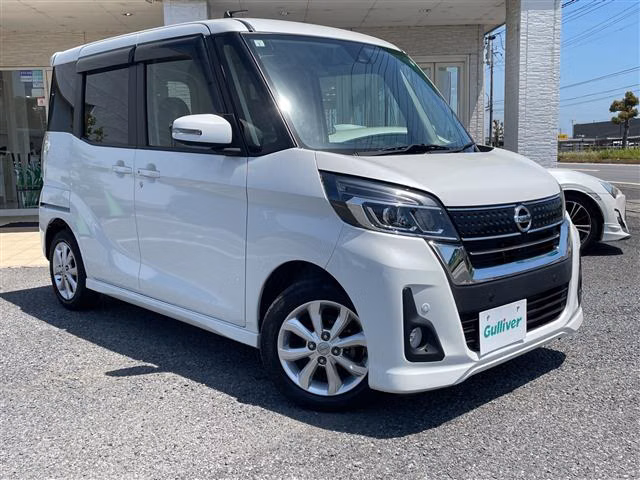 NISSAN DAYZ ROOX