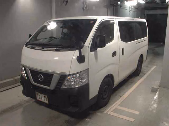 NISSAN NV350 CARAVAN