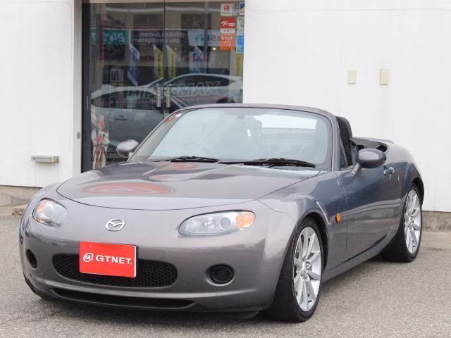 MAZDA ROADSTER