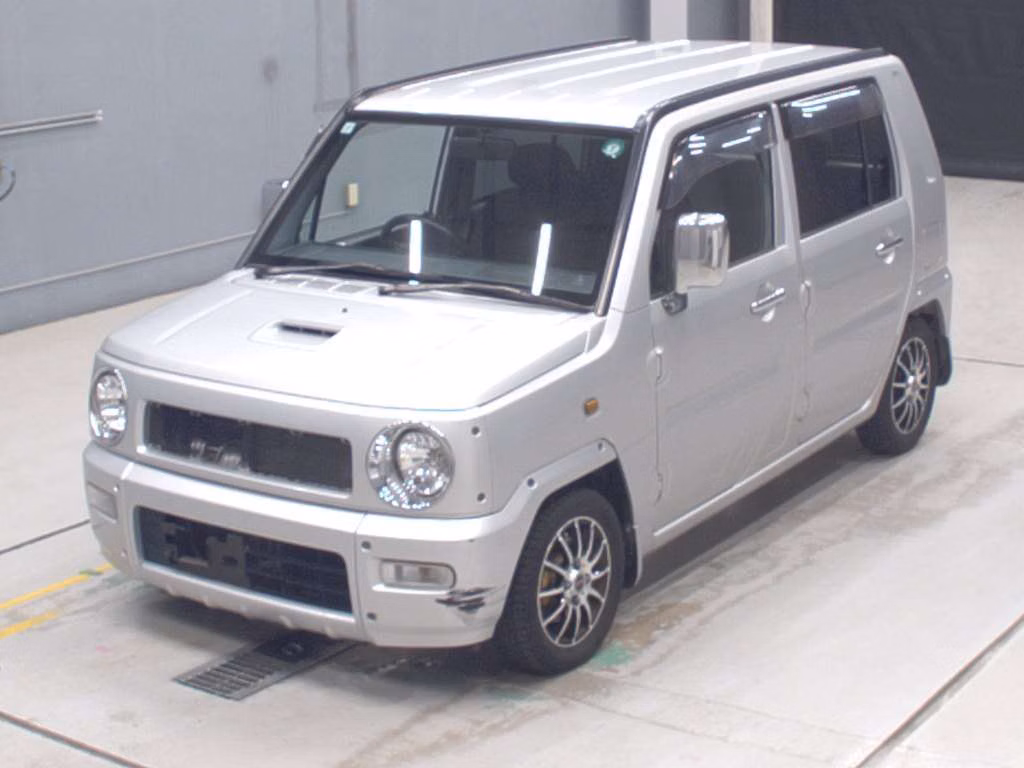 DAIHATSU NAKED