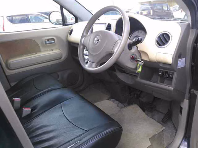 NISSAN MOCO