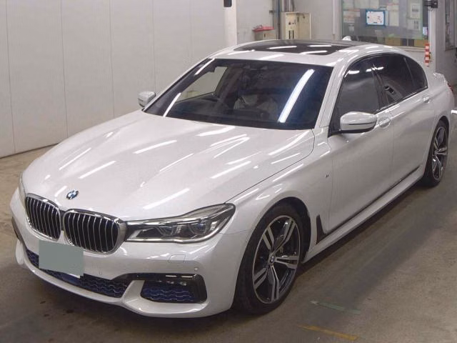 BMW 7-SERIES