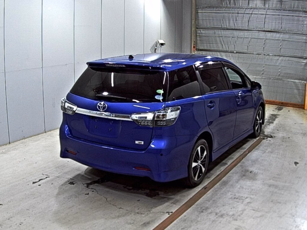 TOYOTA WISH