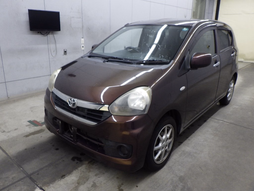 TOYOTA PIXIS EPOCH