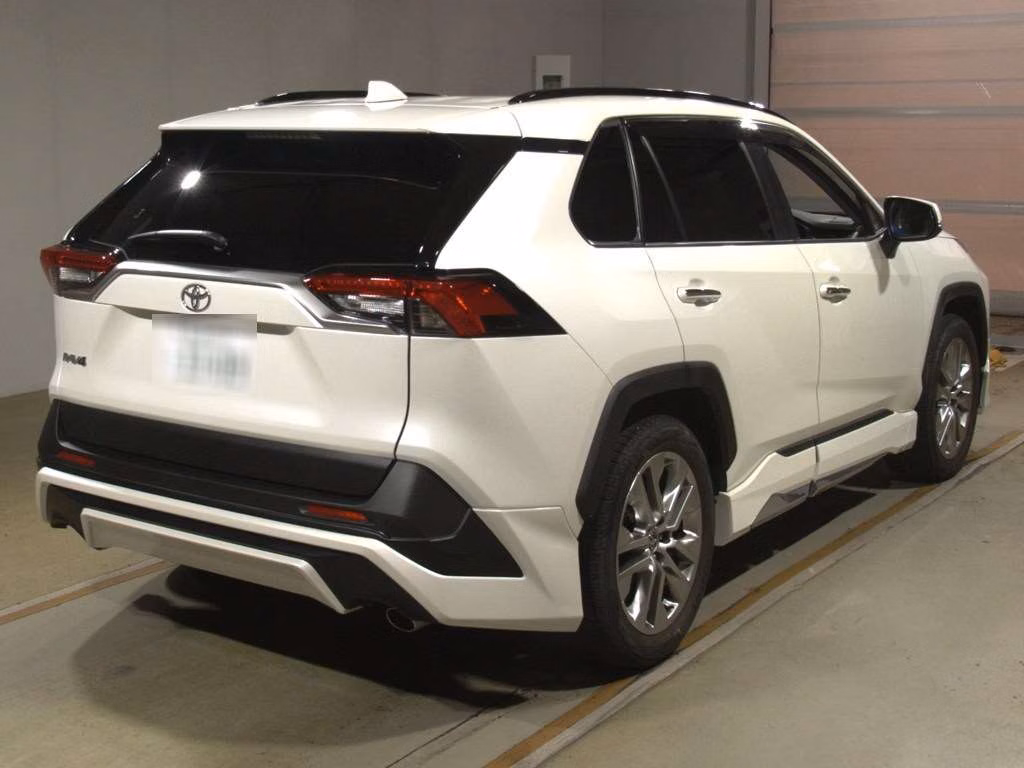 TOYOTA RAV4