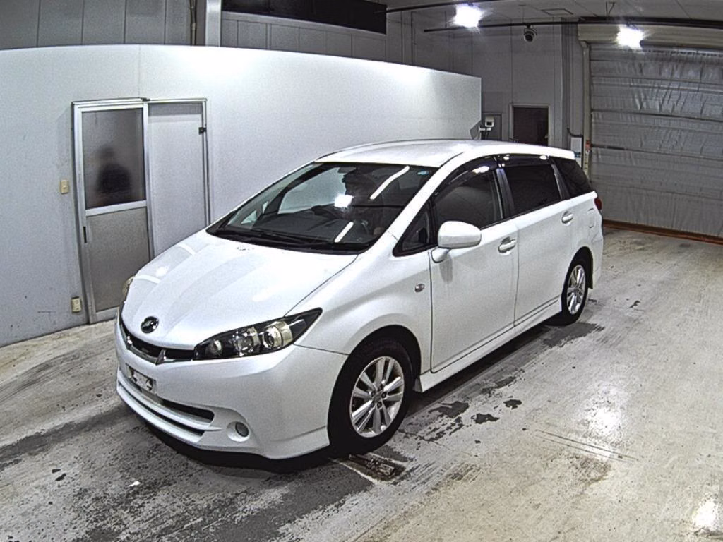 TOYOTA WISH