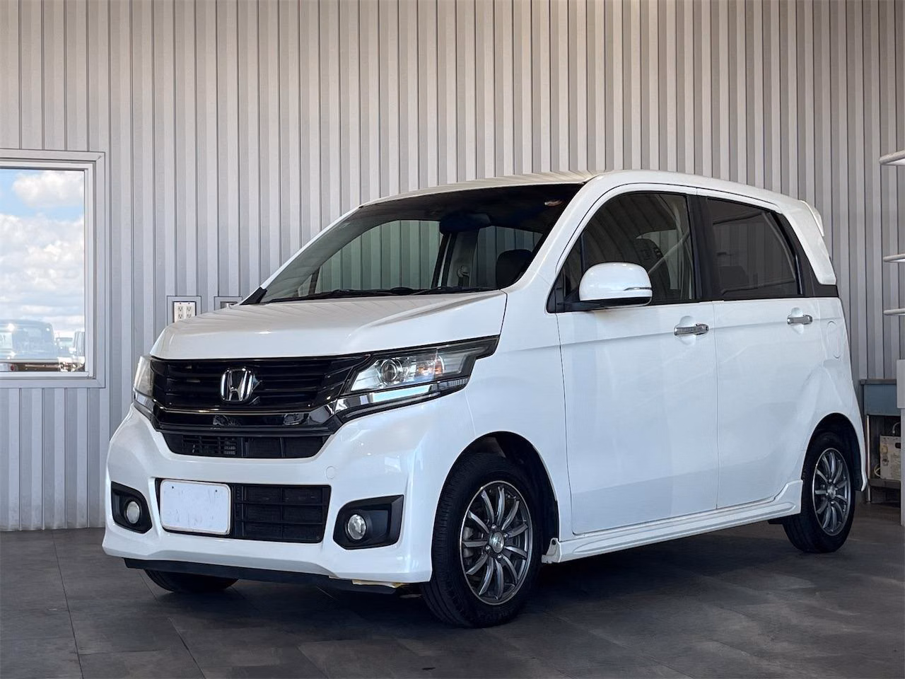 HONDA N-WGN