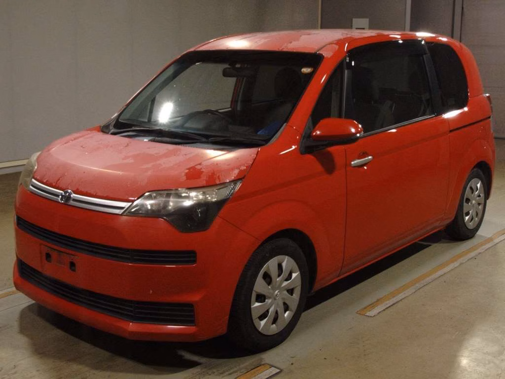 TOYOTA SPADE