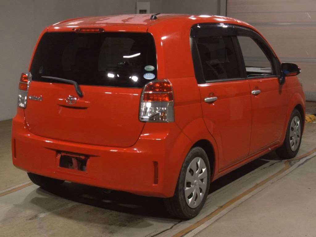 TOYOTA SPADE