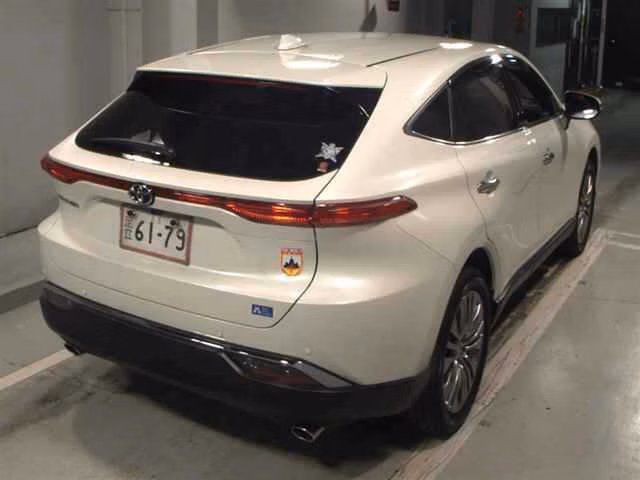 TOYOTA HARRIER
