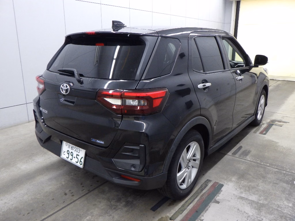 TOYOTA RAIZE