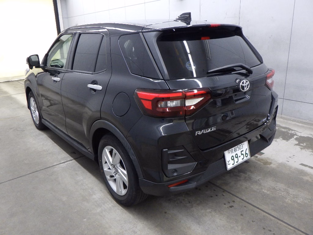 TOYOTA RAIZE