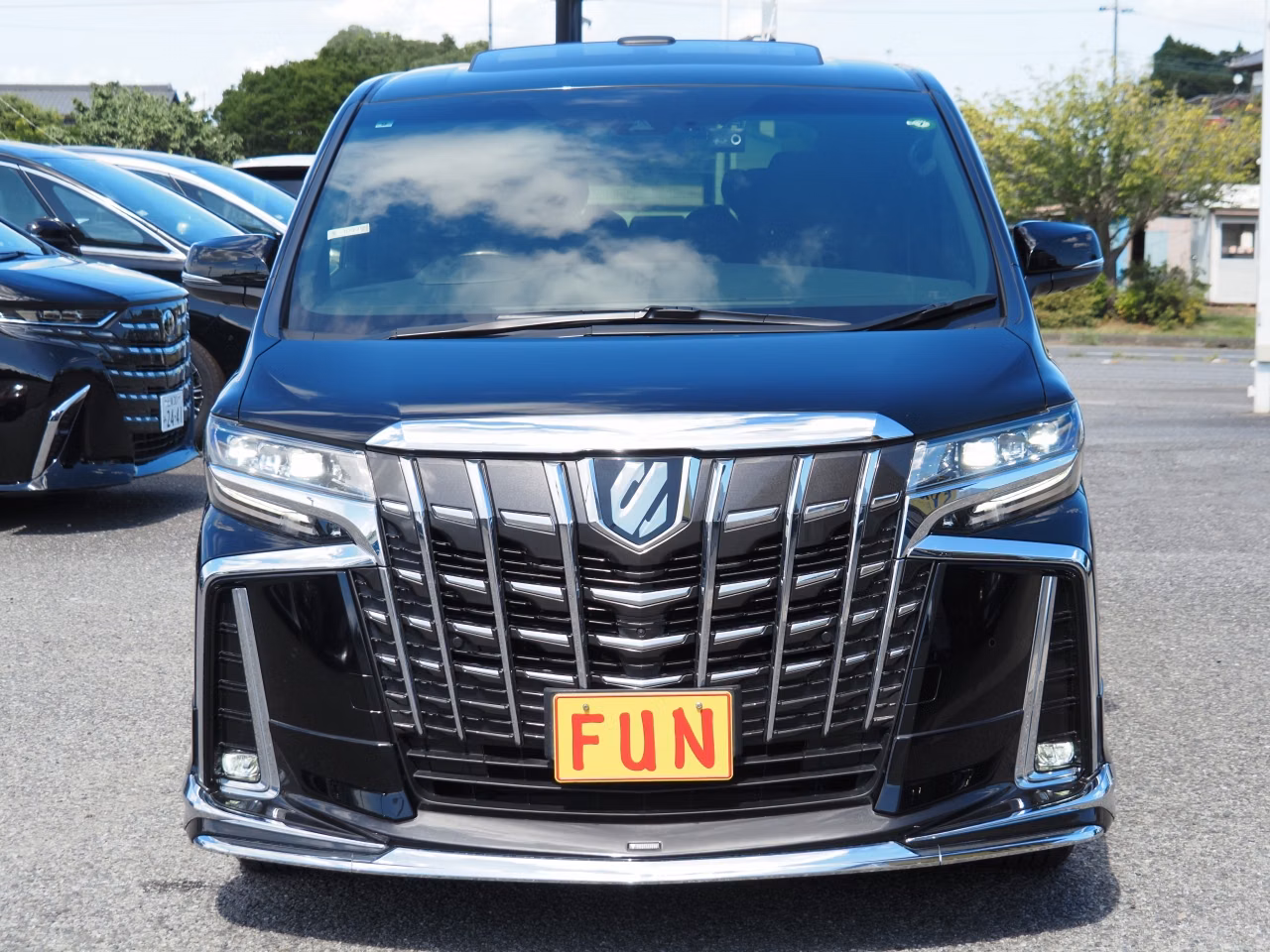 TOYOTA ALPHARD