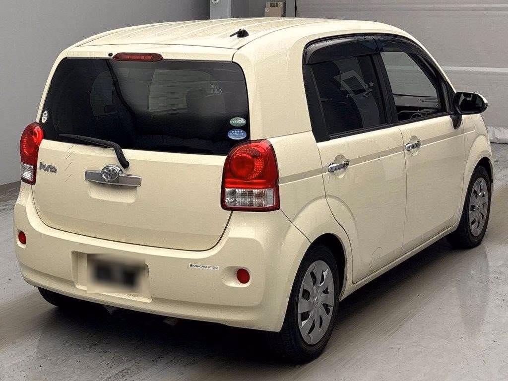 TOYOTA PORTE