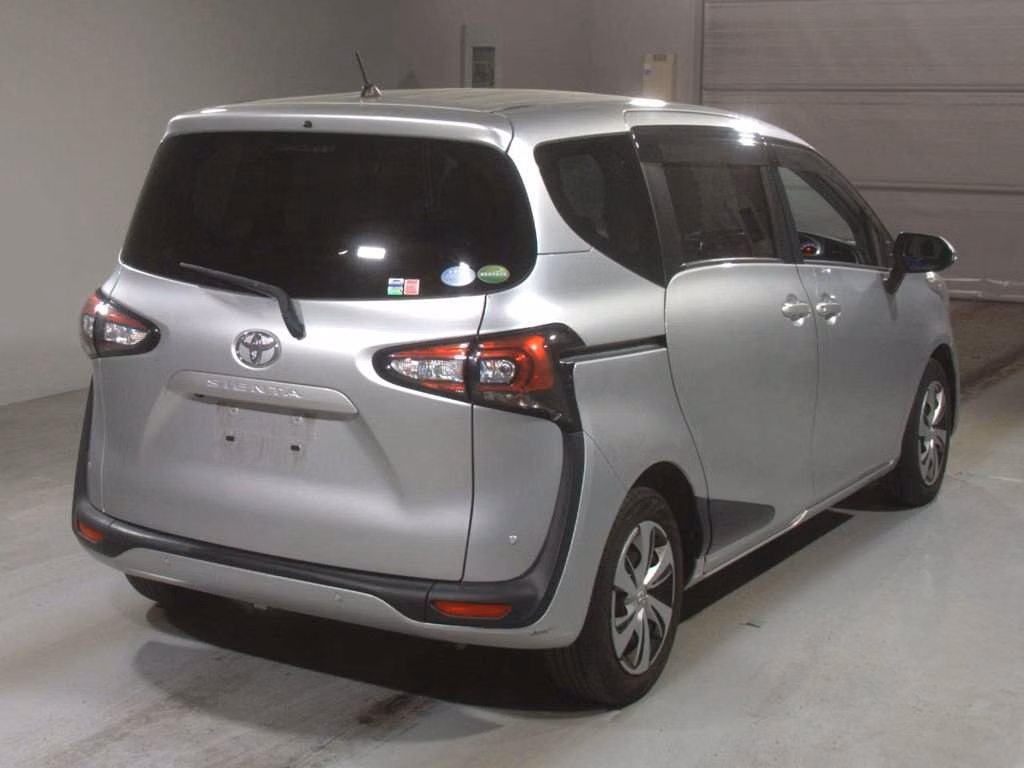 TOYOTA SIENTA