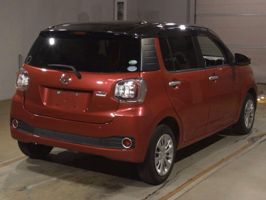 DAIHATSU BOON
