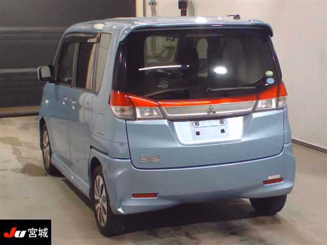 MITSUBISHI DELICA D:2
