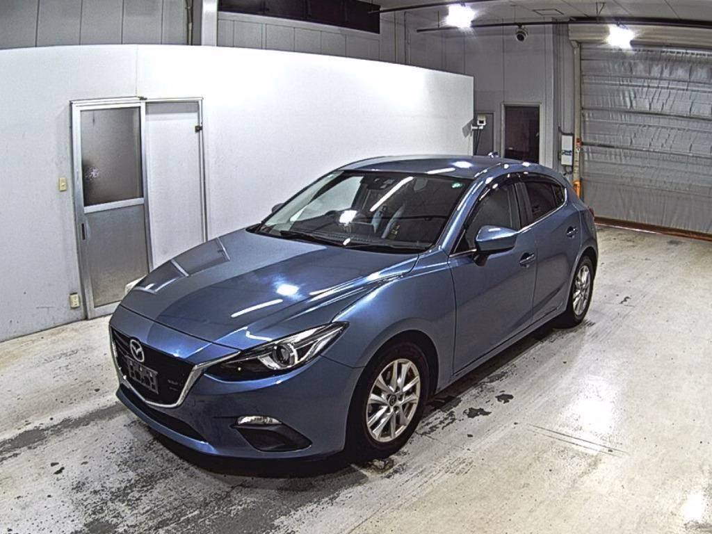 MAZDA AXELA