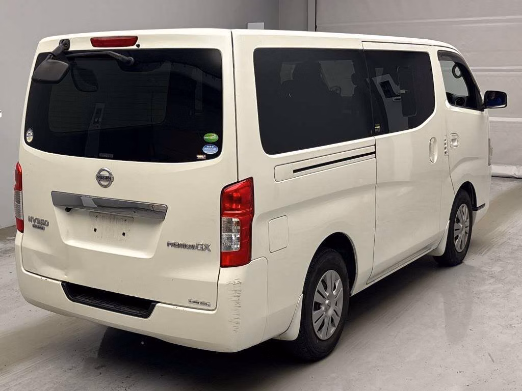 NISSAN NV350 CARAVAN