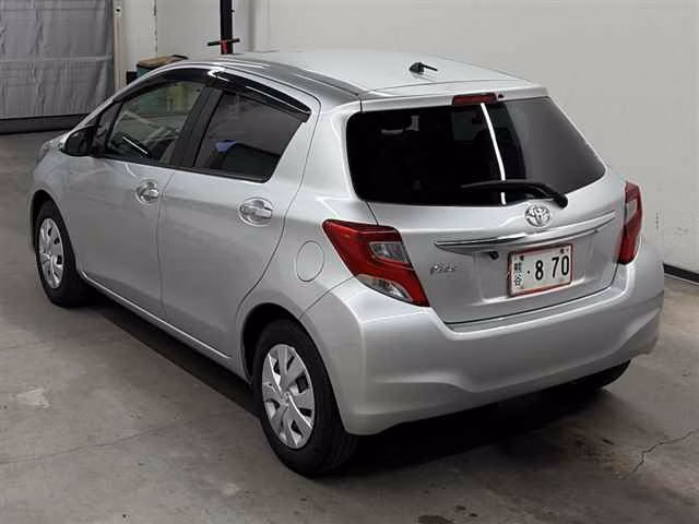 TOYOTA VITZ