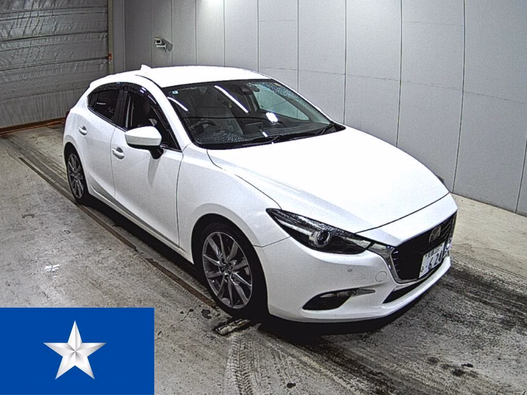 MAZDA AXELA