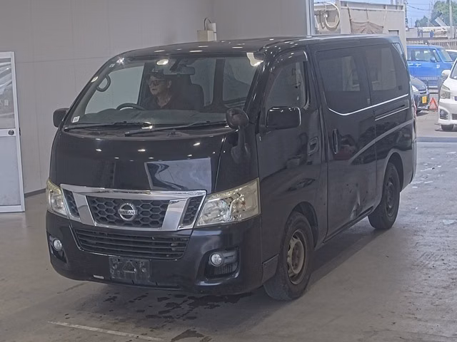 NISSAN NV350 CARAVAN
