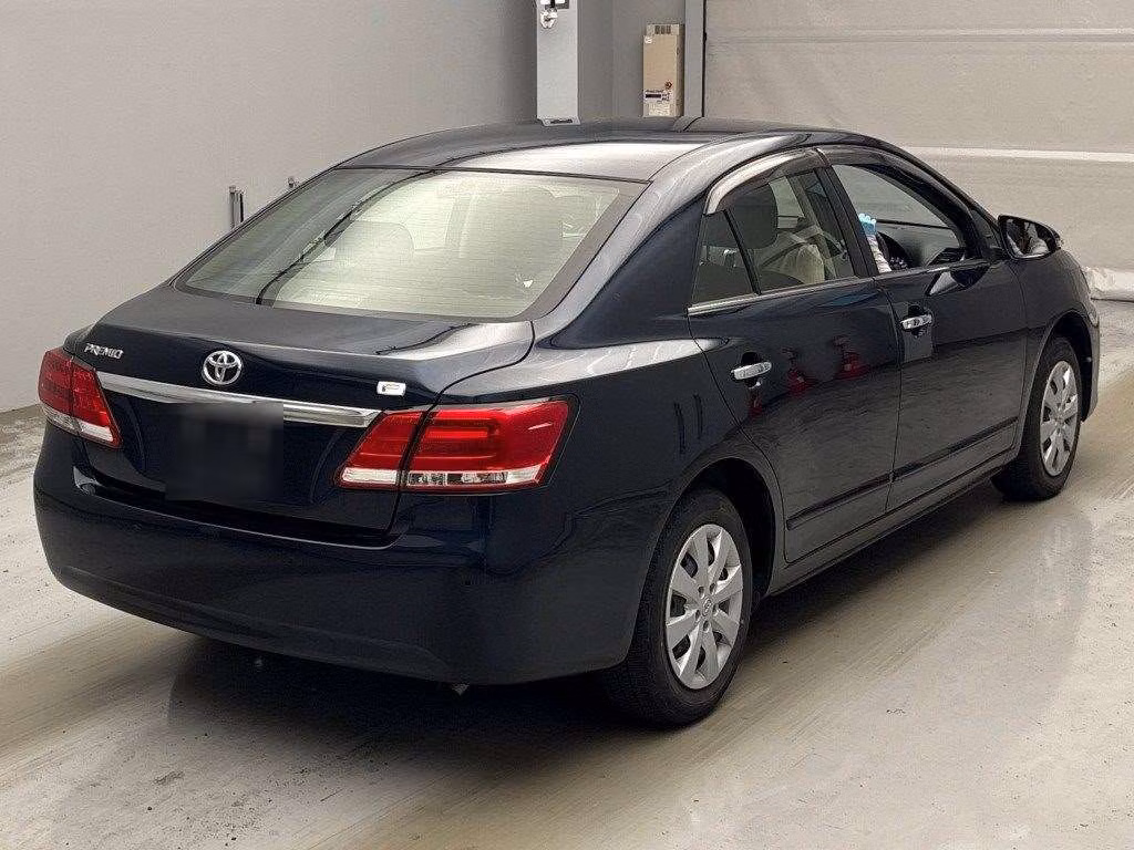 TOYOTA PREMIO