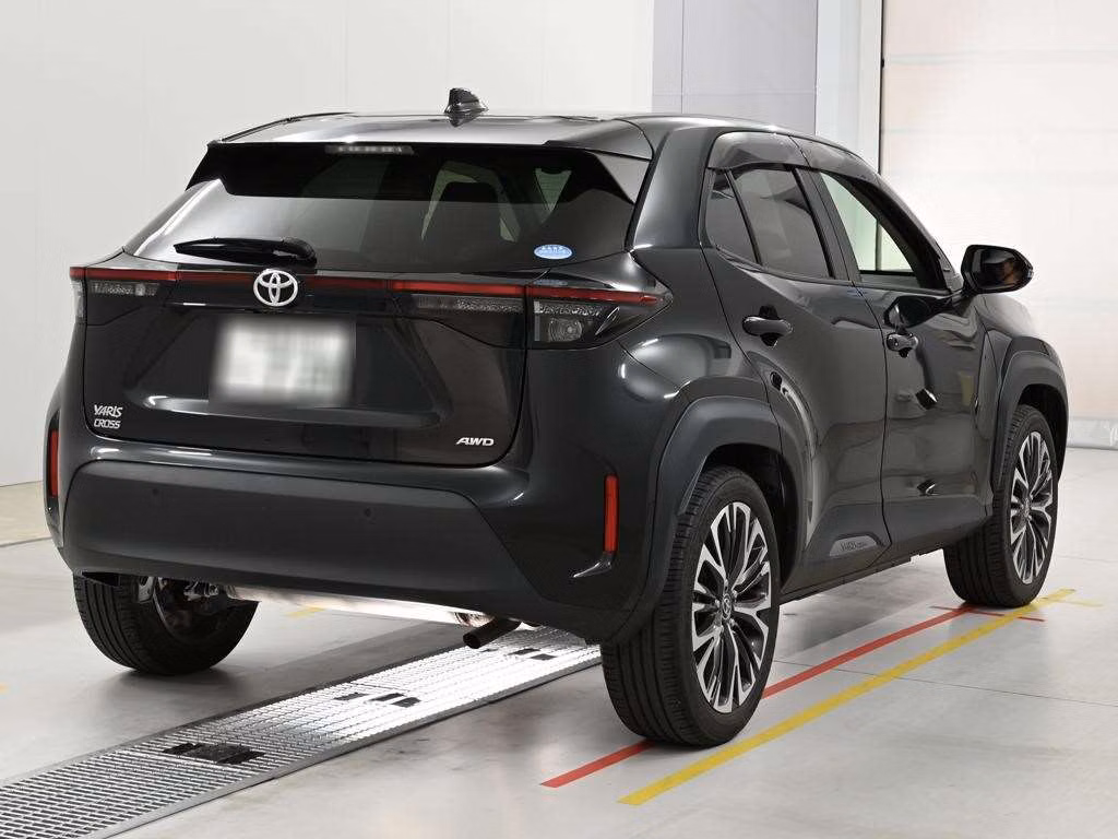 TOYOTA YARIS CROSS