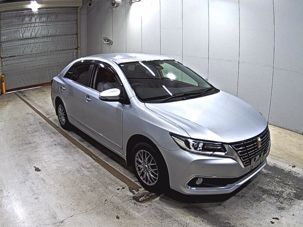 TOYOTA PREMIO