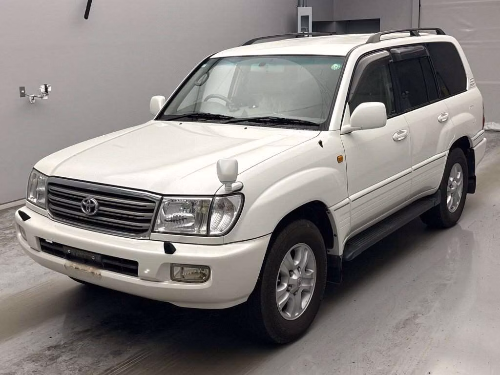 TOYOTA LAND CRUISER