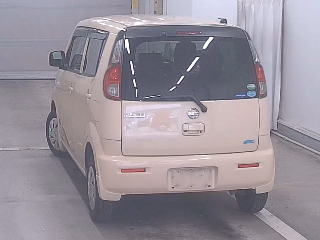 NISSAN MOCO