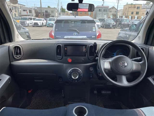 NISSAN CUBE