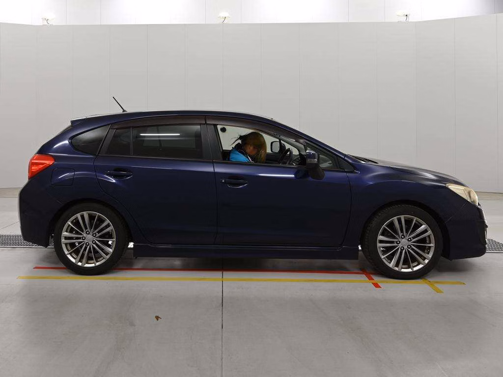 SUBARU IMPREZA