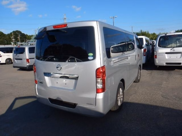 NISSAN NV350 CARAVAN