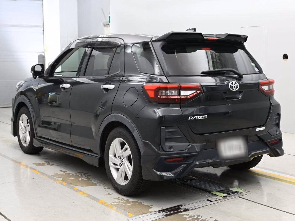 TOYOTA RAIZE