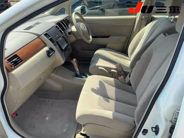 NISSAN TIIDA LATIO