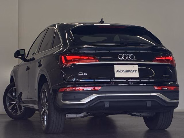 AUDI Q5 SPORTBACK