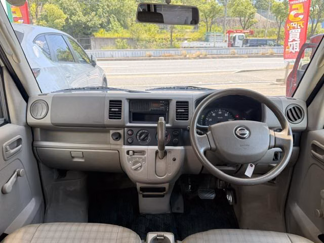 NISSAN NV100 CLIPPER