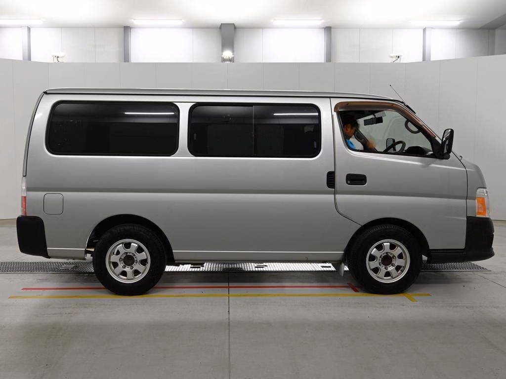 NISSAN CARAVAN