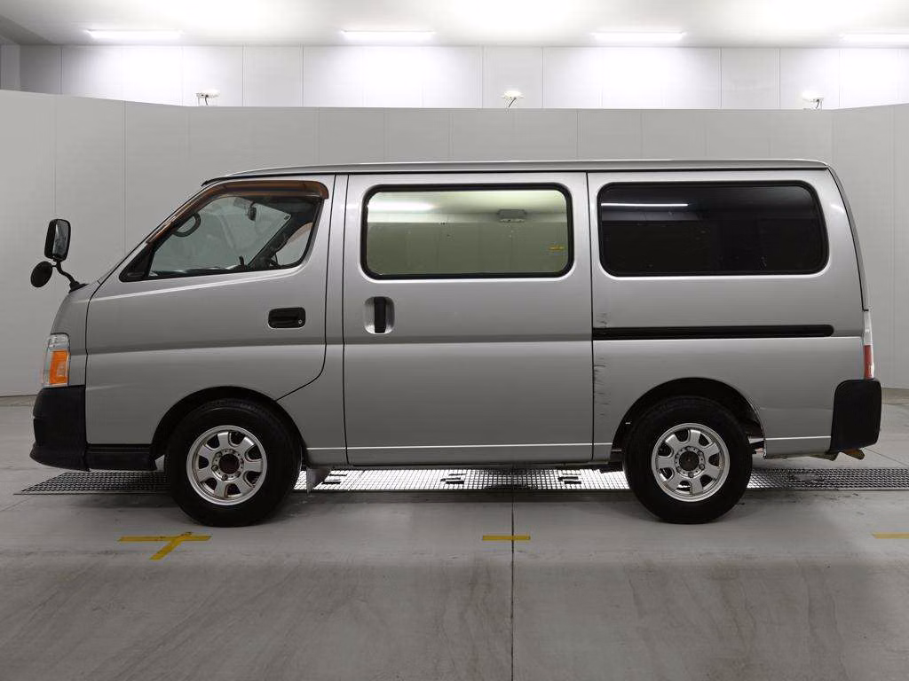 NISSAN CARAVAN