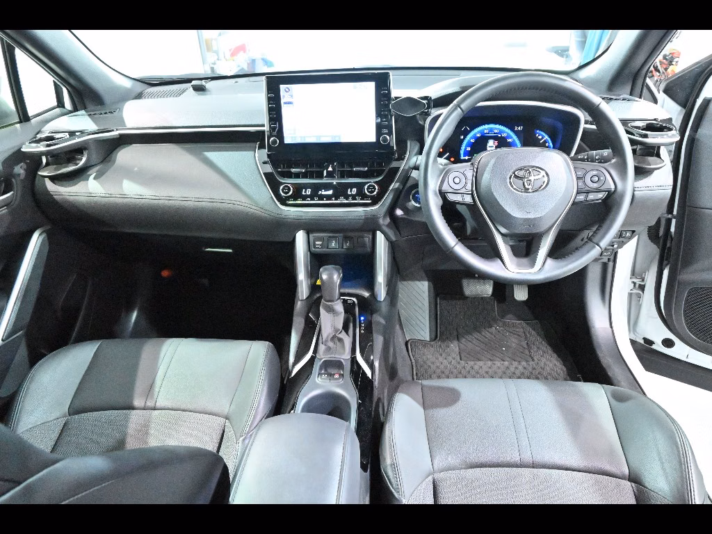 TOYOTA COROLLA CROSS