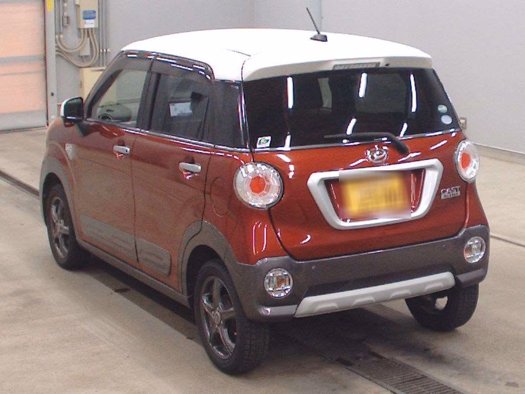 DAIHATSU CAST